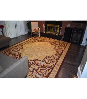 274 X 366 Luxurious Aubusson, Classic Renaissance Floral Design, Traditional Rug