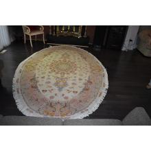 195 X 310 Elegant Tabriz, Persian Centre Medallion Design Oval Shaped Rug