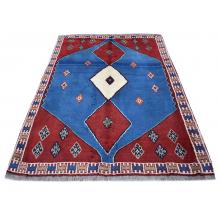 149 X 189 Bold and Bright Persian Traditional Three Diamonds Design Rug