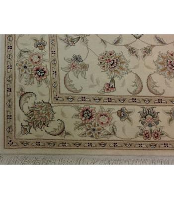 91 x 152 Simple & Subtle Oriental Allover Wool- Rayon Silk Rug
