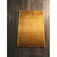 Elegant day gold handmade woolen rug