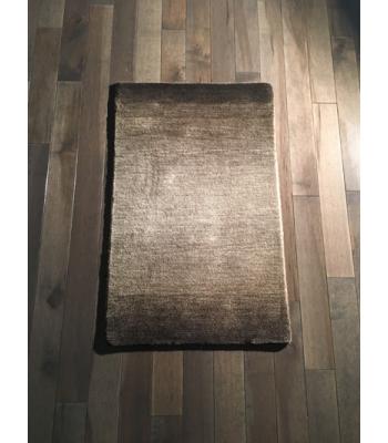 Beautiful Olive handmade Rug