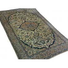 Majestic Naein Habbiyan designed rug