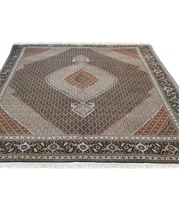 302 x 396 Stylish Black Fish Patterned Handmade Persian Rug